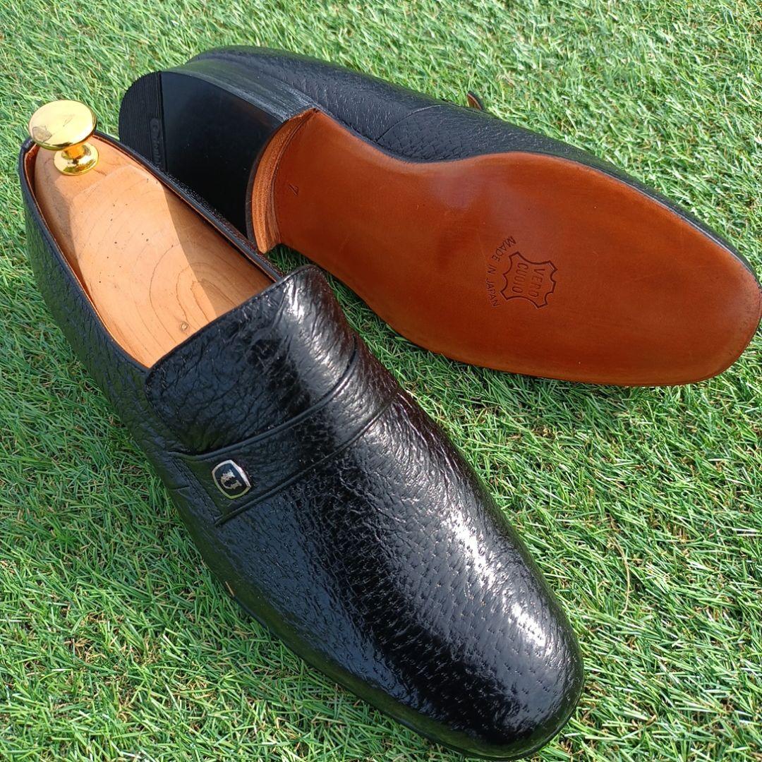 未使用 ペッカリー 1枚革 ドイツ製 サイズ9 ベージュ色 ライニング無