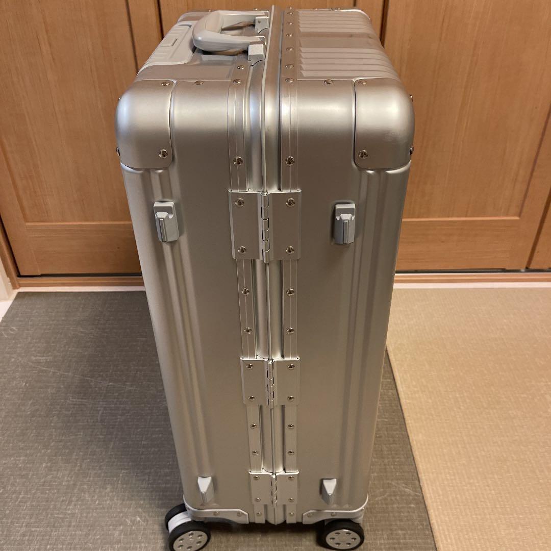 スーツケース メルセデスベンツ 非売品 65L ほぼ未使用