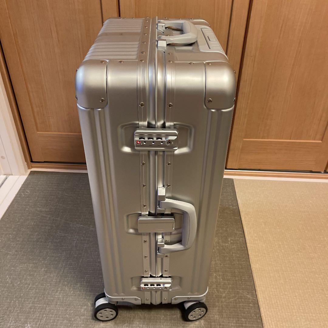 スーツケース メルセデスベンツ 非売品 65L ほぼ未使用