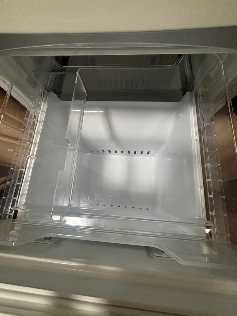 【美品・送料込】TOSHIBA 153L冷蔵庫(1月末まで出品)