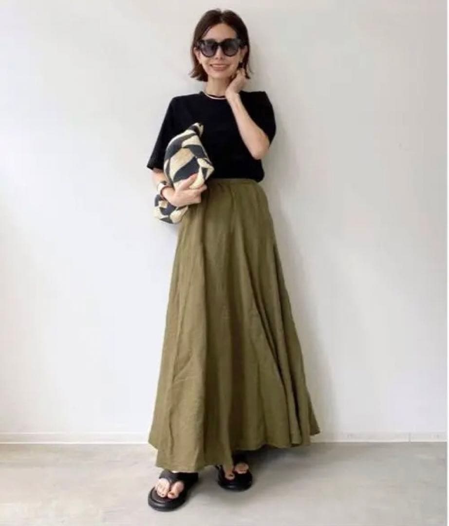 売約〕2504 イギリス さむかりやのサンタ 連刷 タブ付き セルフ糊切手