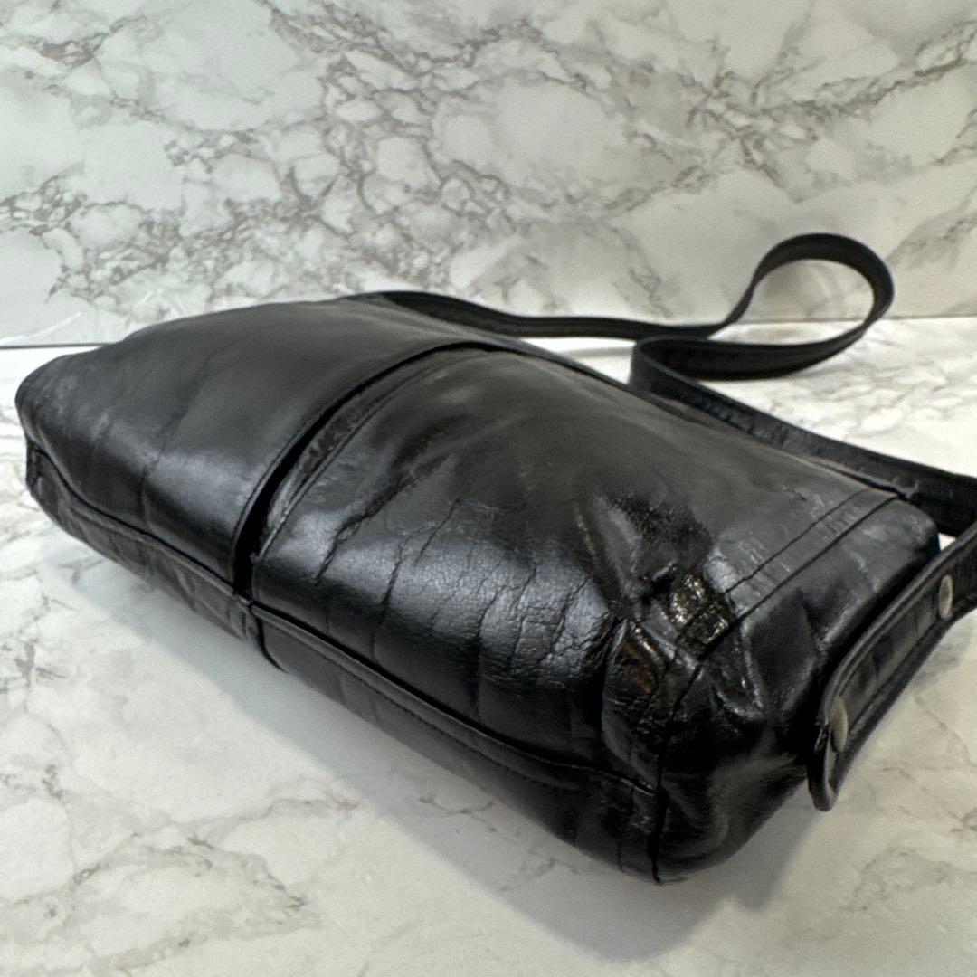 courreges クレージュ フランス製 本革 レザー ショルダーバッグ 黒