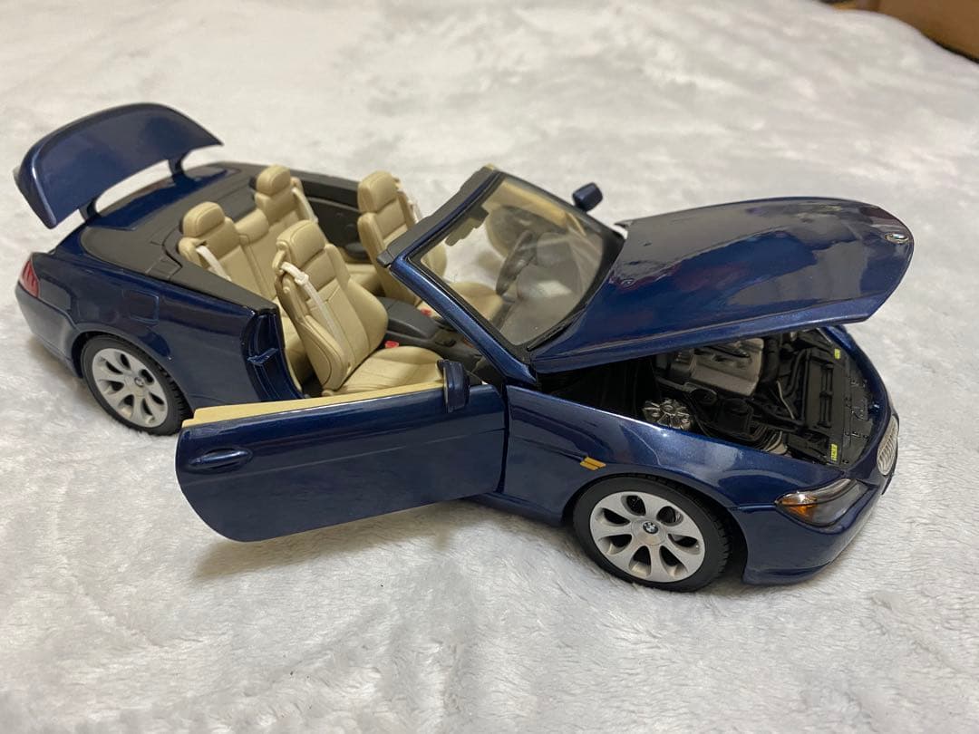 ミニカー Maisto BMW 645 Ci 1/18