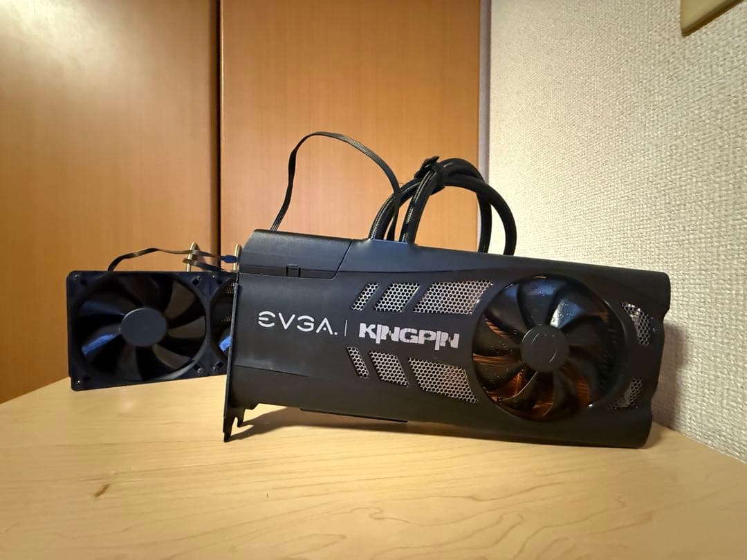EVGA GEFORCE RTX 3090 KINGPIN 日本未販売 希少 EVGA GEFORCE RTX