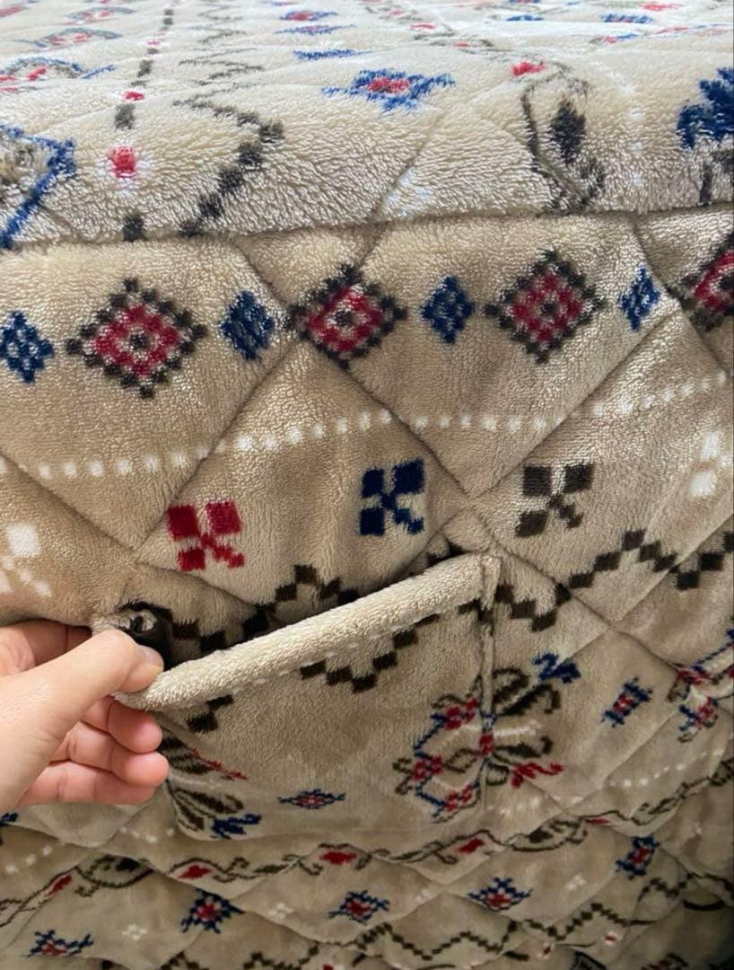 ニトリ　ハイダイニングテーブルこたつ　３点セット