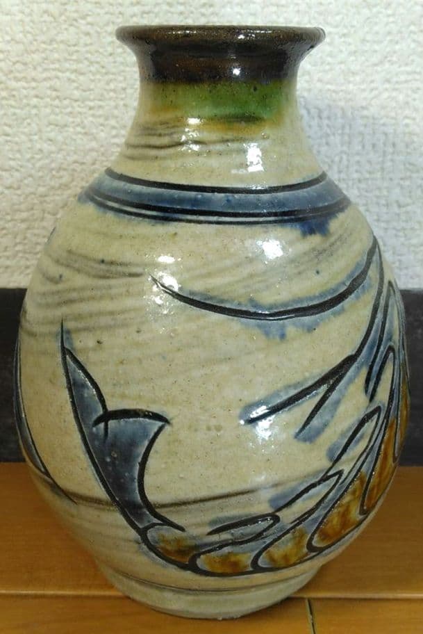 人間国宝 金城次郎 海老魚紋花瓶 栞 共箱 壺屋焼 壷屋焼 やちむん