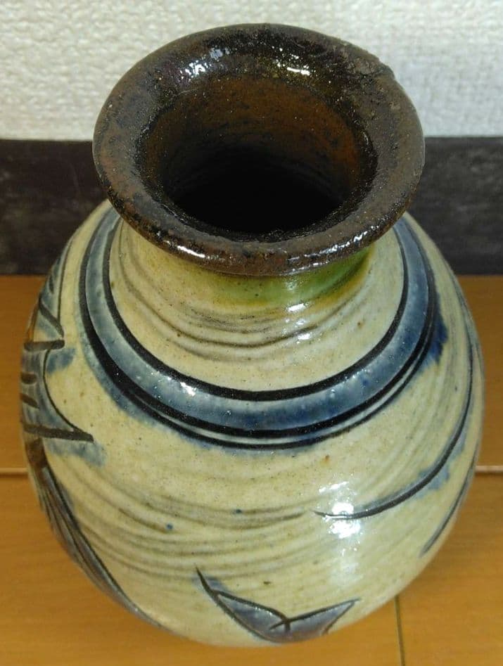 人間国宝 金城次郎 海老魚紋花瓶 栞 共箱 壺屋焼 壷屋焼 やちむん