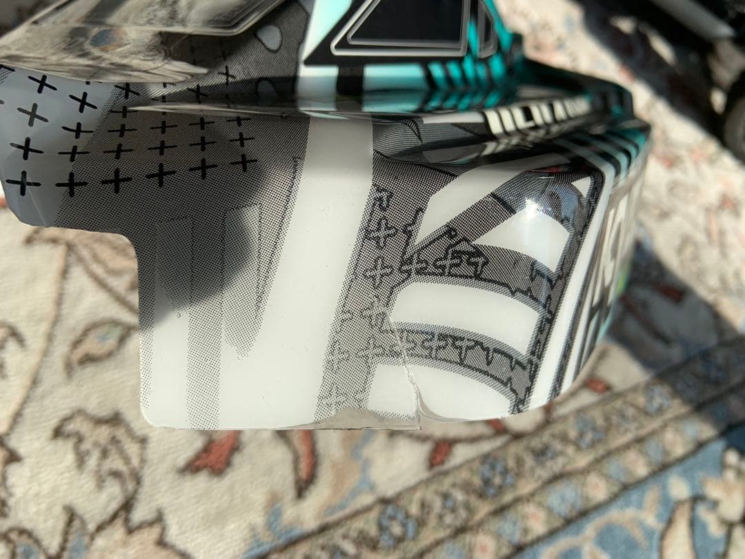 【中古】京商 1/8 インファーノ NEO 4.0 VE レディセットと充電器他