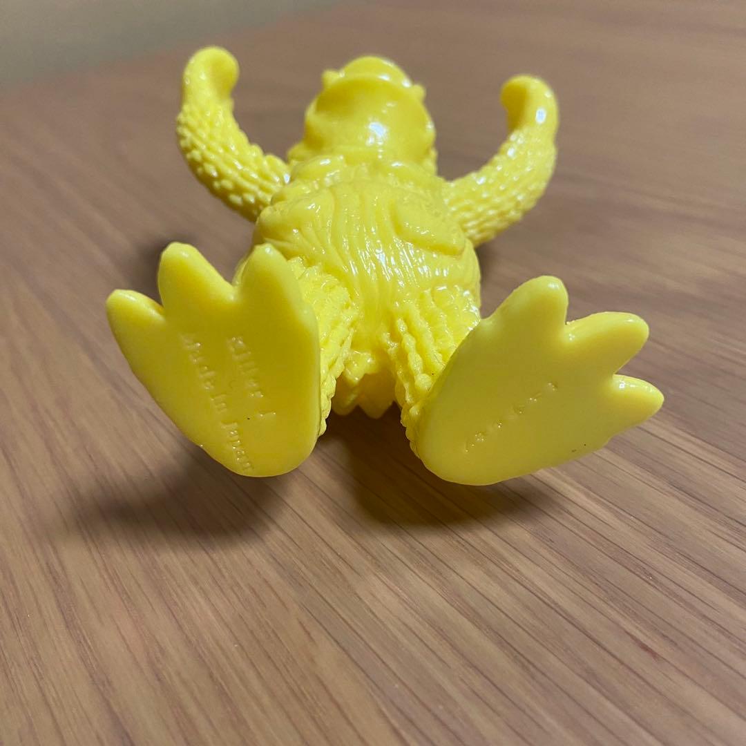 Killer J ミニサルモン ミニメヅラ 黄色成型　未塗装ソフビ 5427