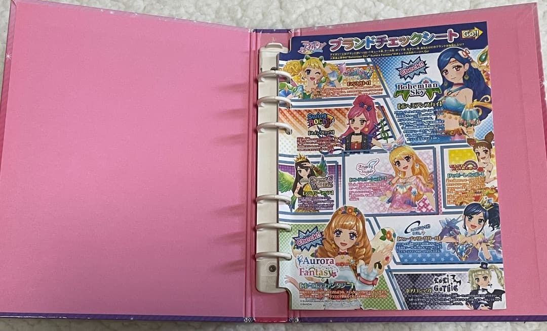 アイカツ! 公式バインダー 3冊付きカード大量 アイカツ！公式