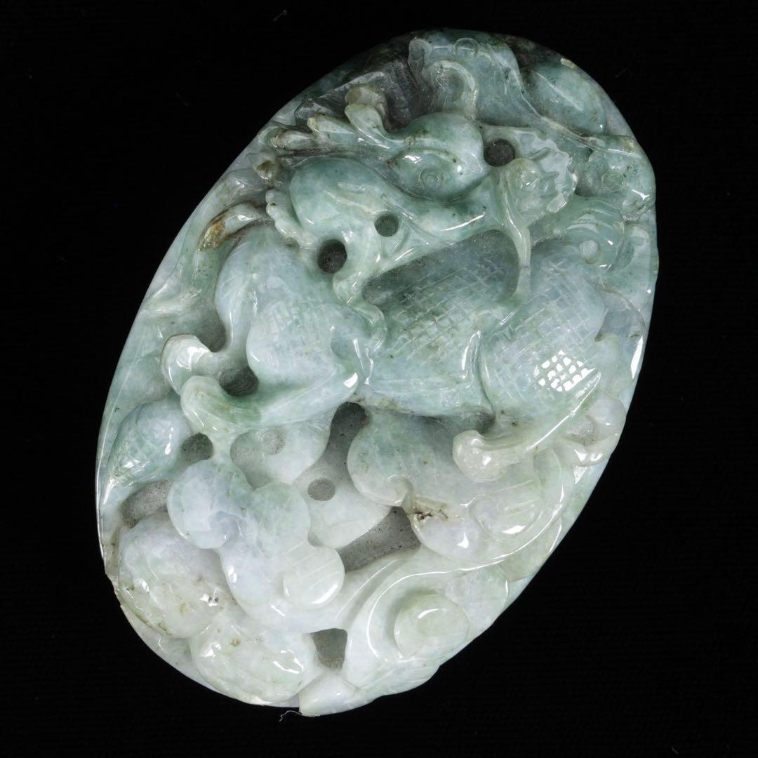 中国美術】天然翡翠 手彫 獅子龍細密彫刻 握り石根付 文鎮 ペンダント