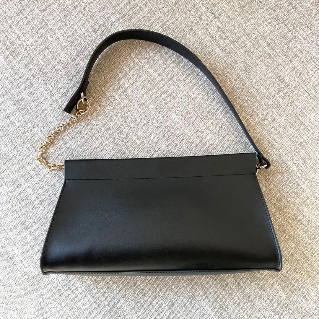 未使用級☆サロンアダムエロペ　2WAYスクエアチェーンクラッチショルダーバッグ