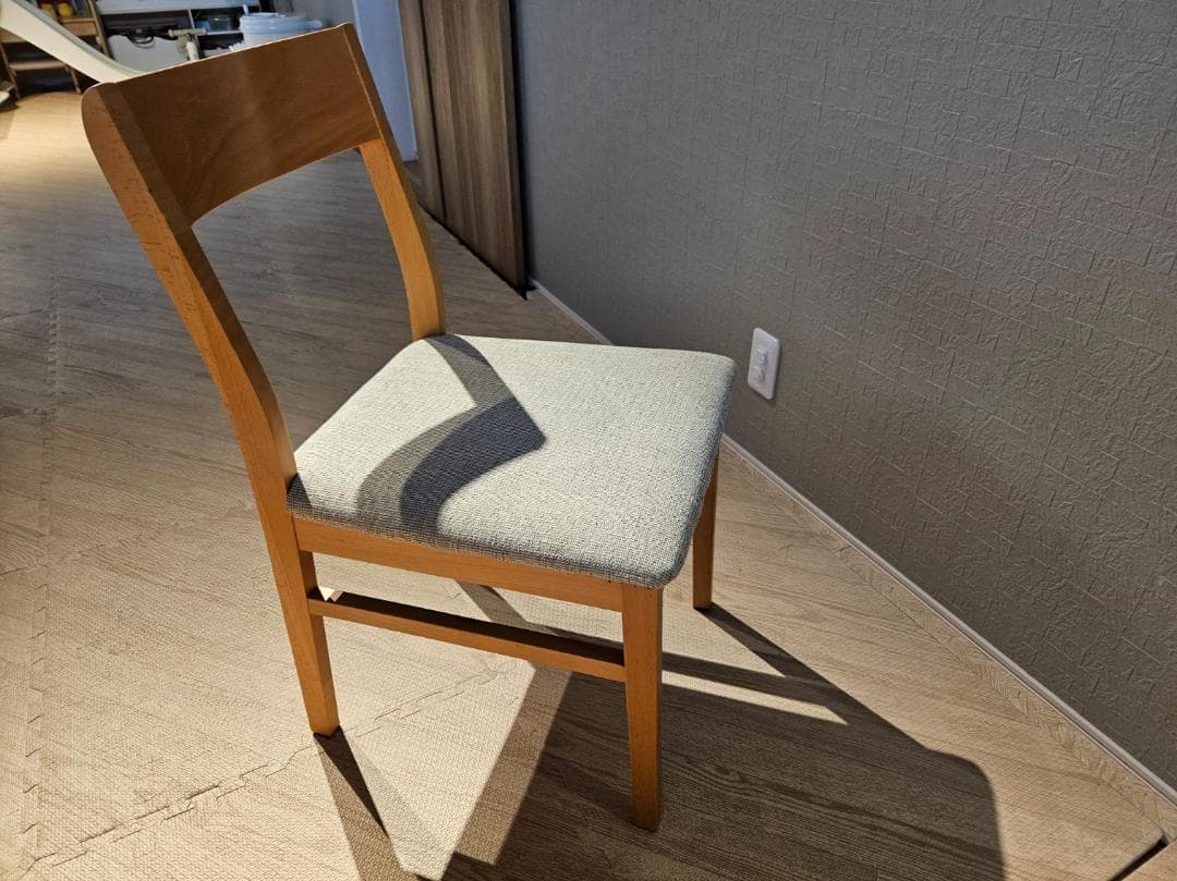 ニトリ　ダイニングテーブルセット（椅子4脚付き）