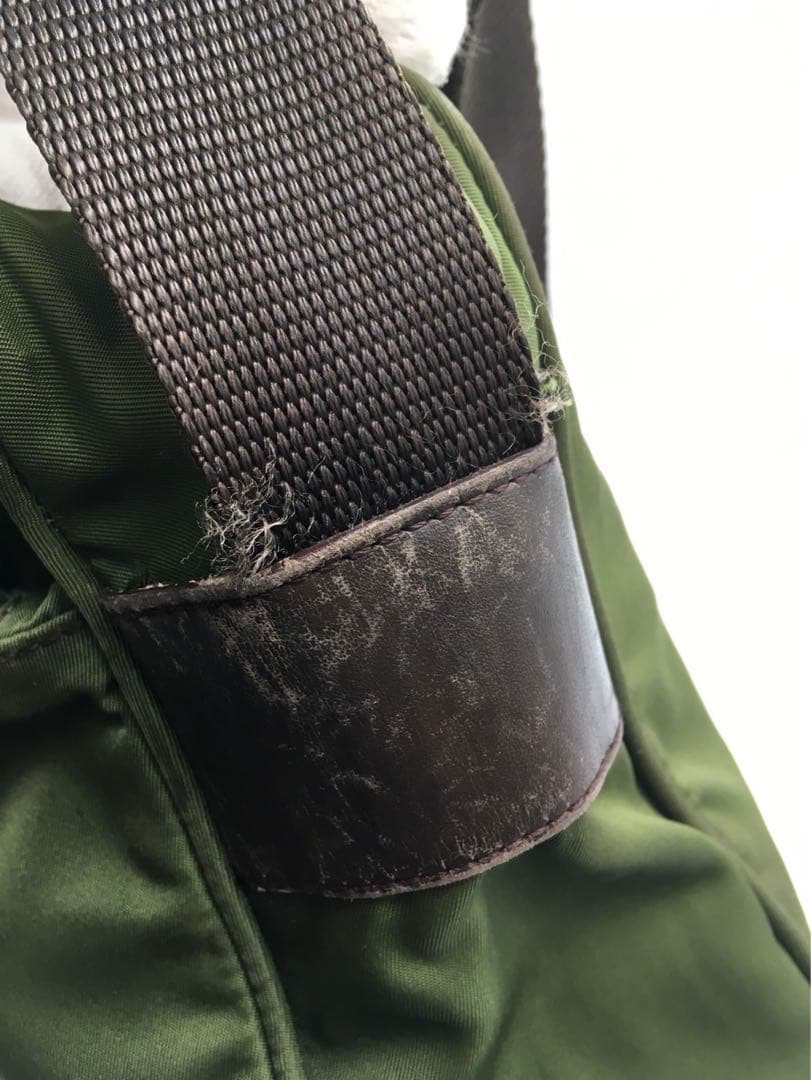 プラダ　PRADA ショルダーバッグ