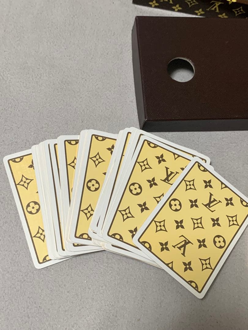 LOUIS VUITTON ノベルティ トランプ 2個セット 茶色のみ未開封