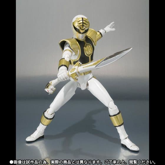 ケ*ル様 【美品】S.H.Figuarts 五星戦隊 ダイレンジャー キバレンジ