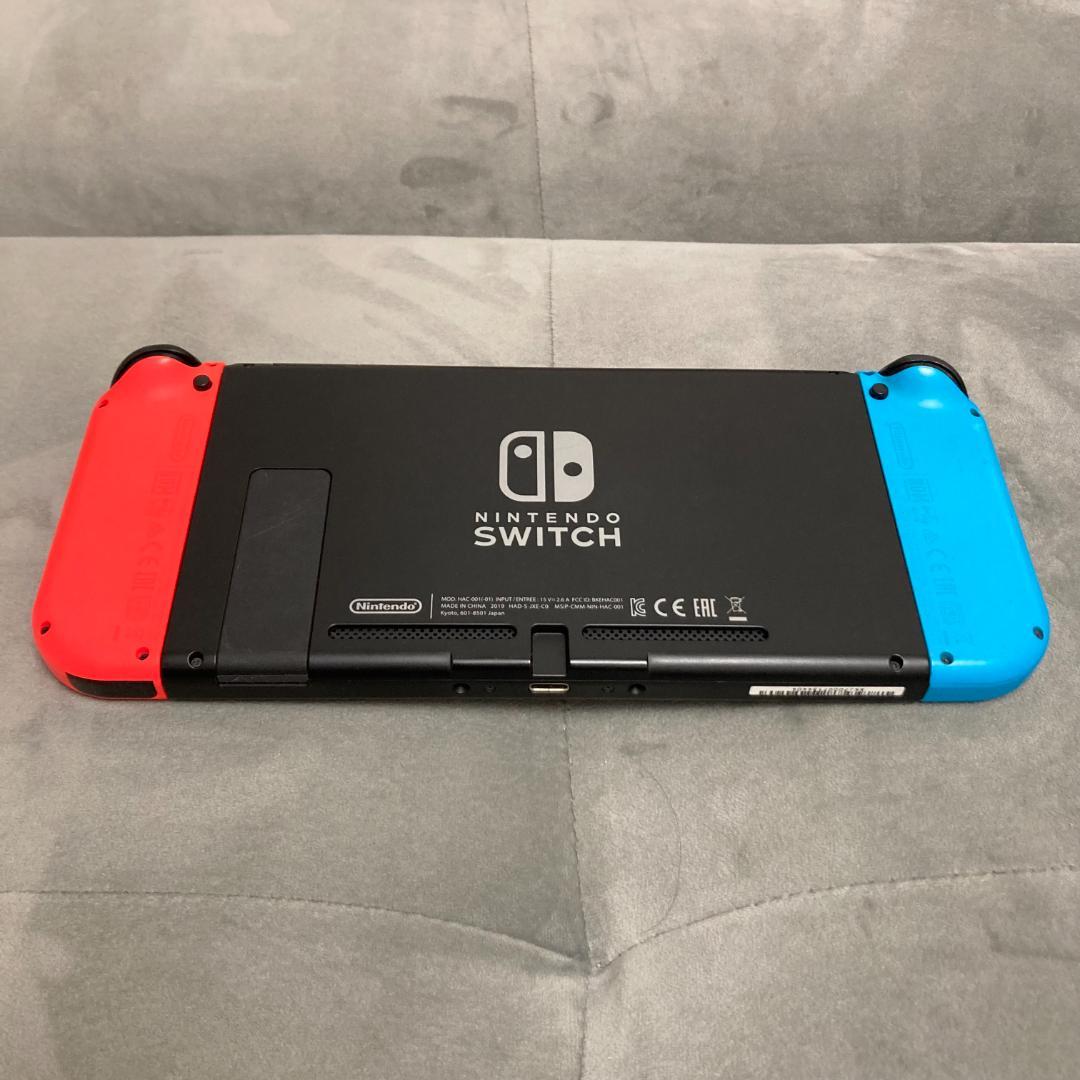 【美品】Nintendo Switch ネオンブルー・ネオンレッド 新型