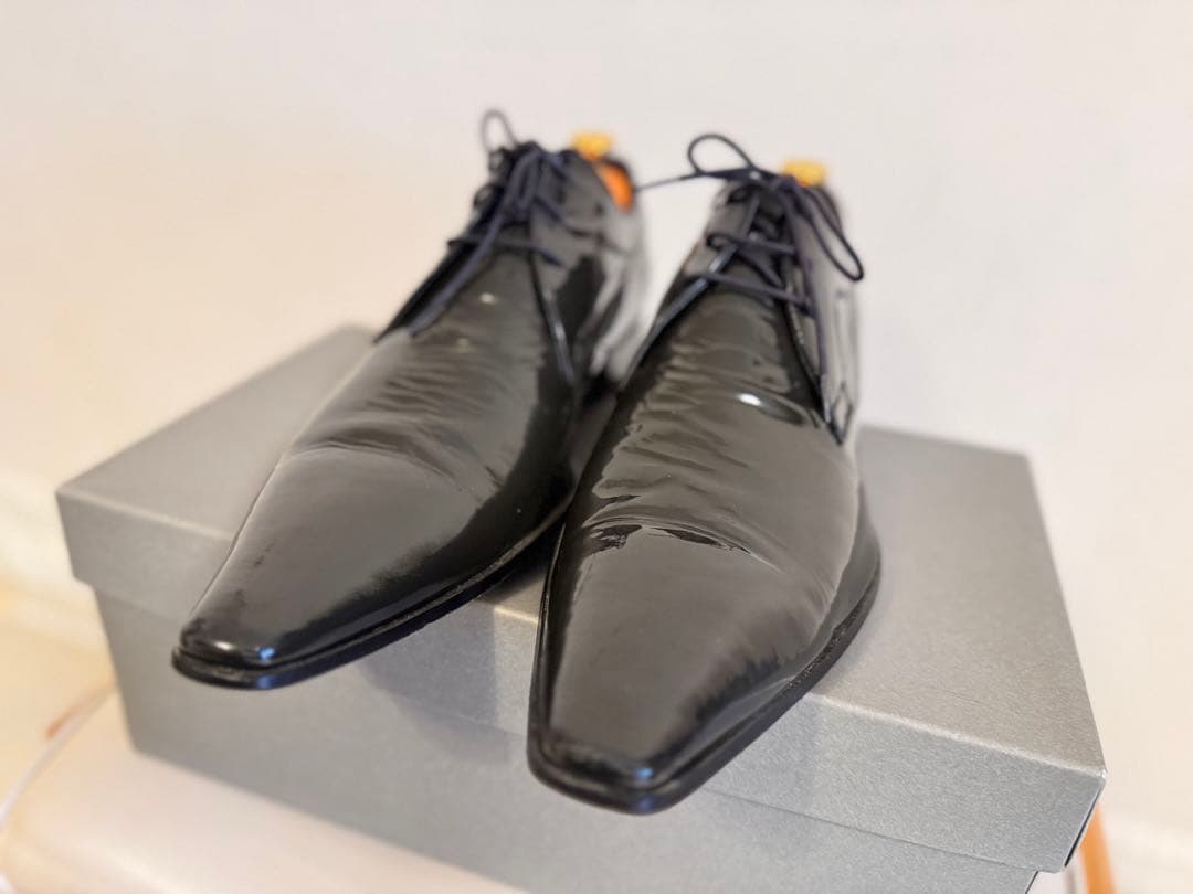 ★美品★フープディドゥ エナメル ポインテッドトゥ シューズ グレー 27センチ