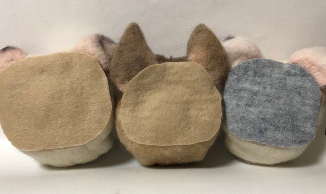 羊毛フェルト オーダー EブルFブルブリー 顔半立体