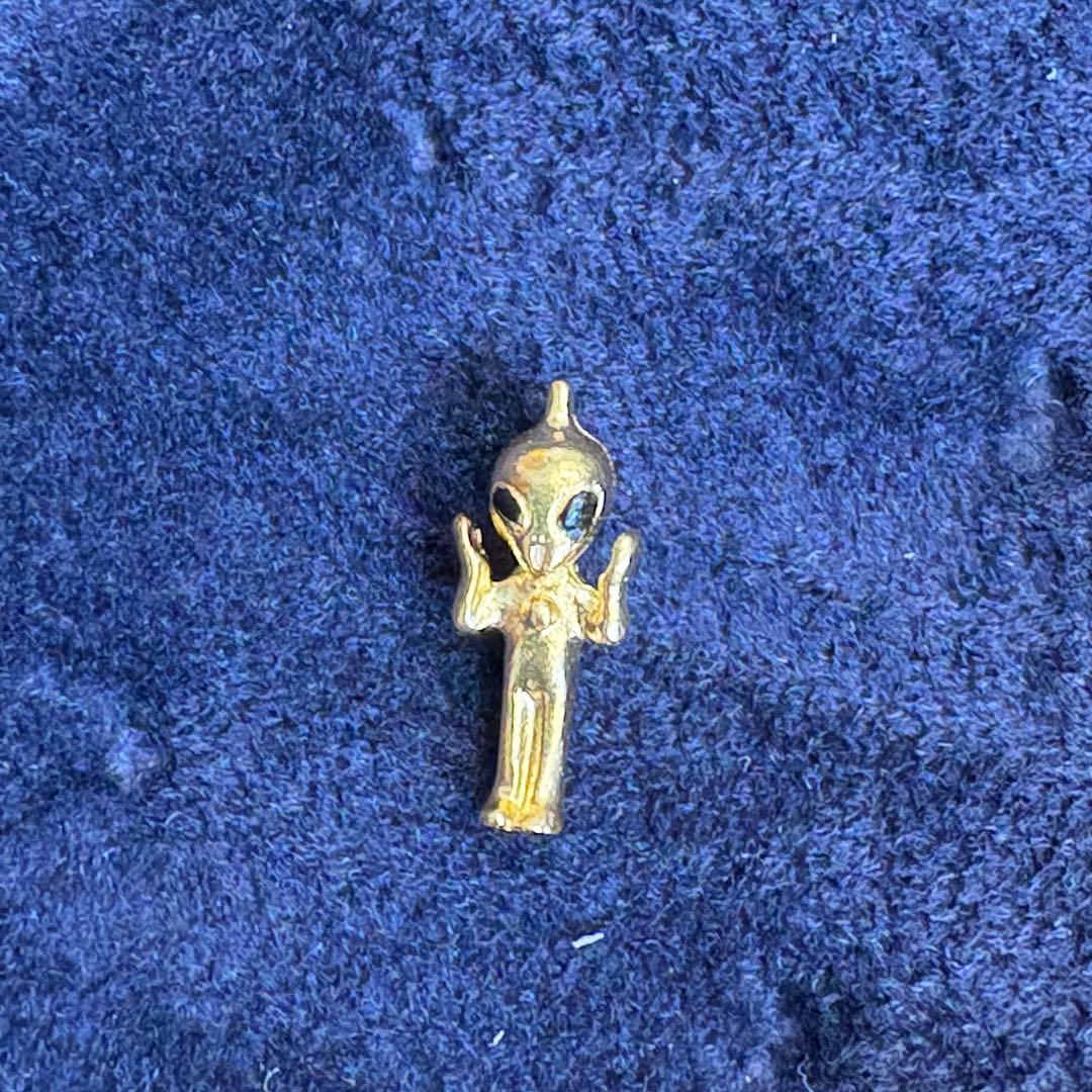 日清食品 すごいぞゴールド U.T. 13mm 純金ちっちゃフィギュア K24