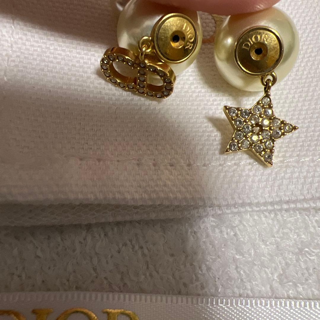 Dior パールと星型ピアス ディオール ピアス
