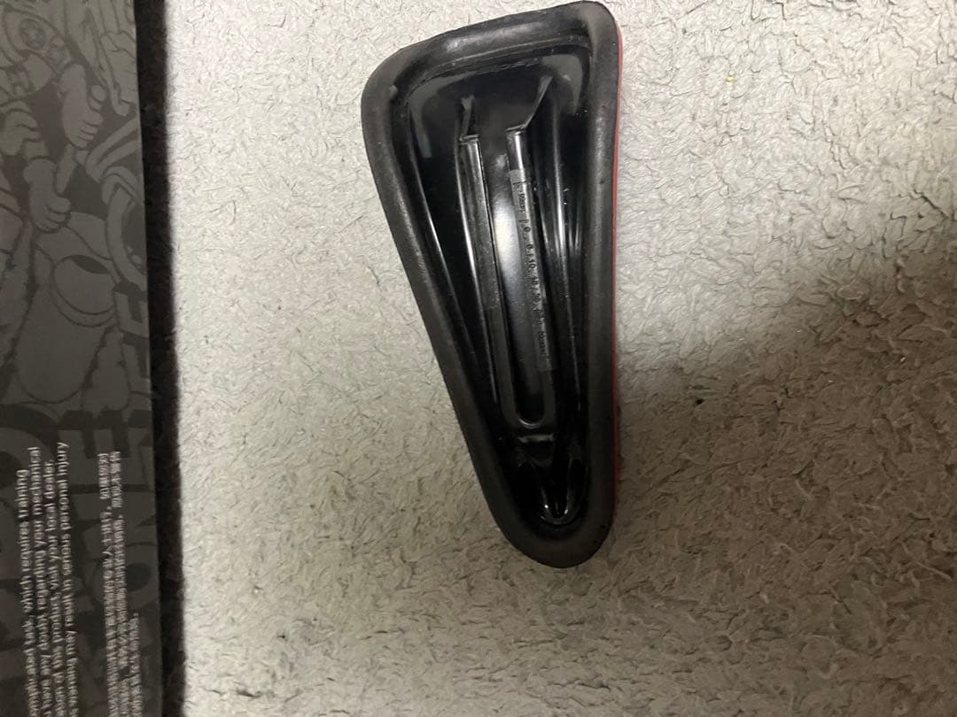 Gipsy ランバイク 可変ミニサドル カーボンシートポスト付