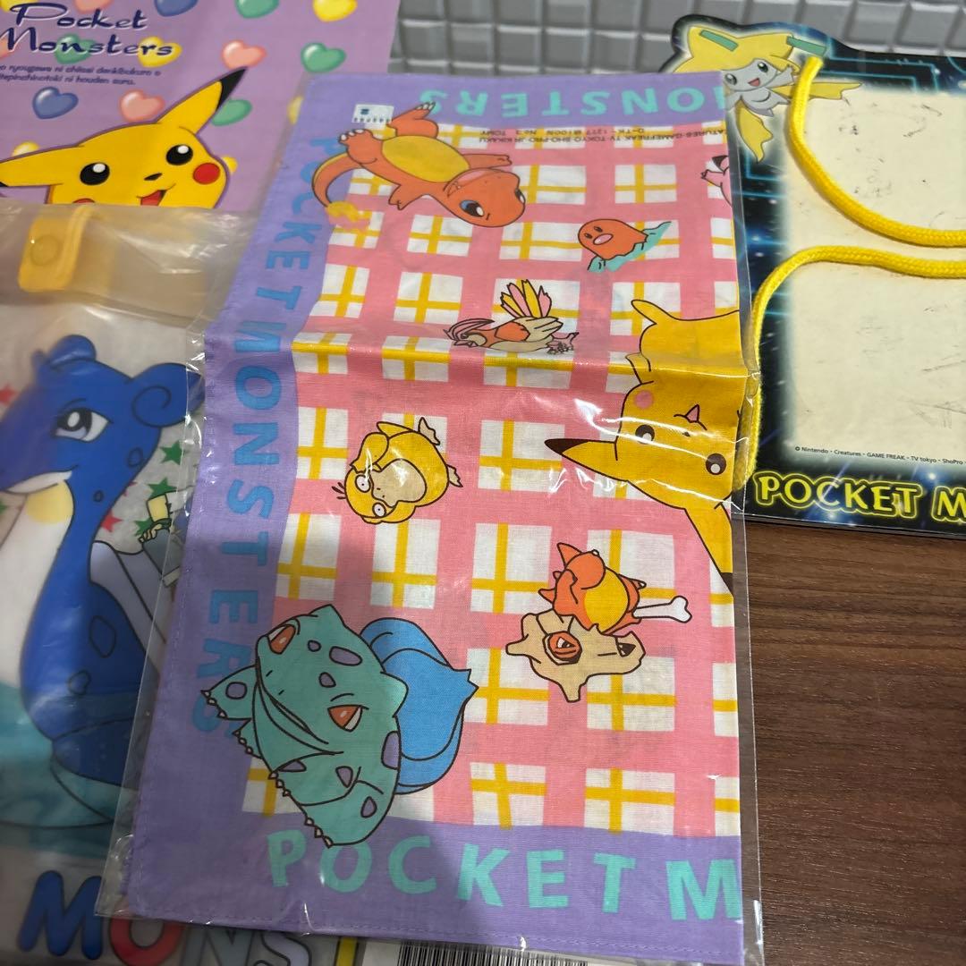 初代　ポケモングッズ　タオル　ハンカチ　ビーチバック　スプーン　黒板