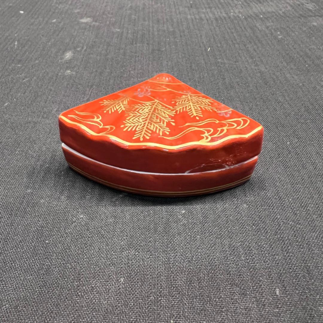 〇Ea右1020 香合 橋本龍岳 金襴手 扇面香合  香道具 茶道具