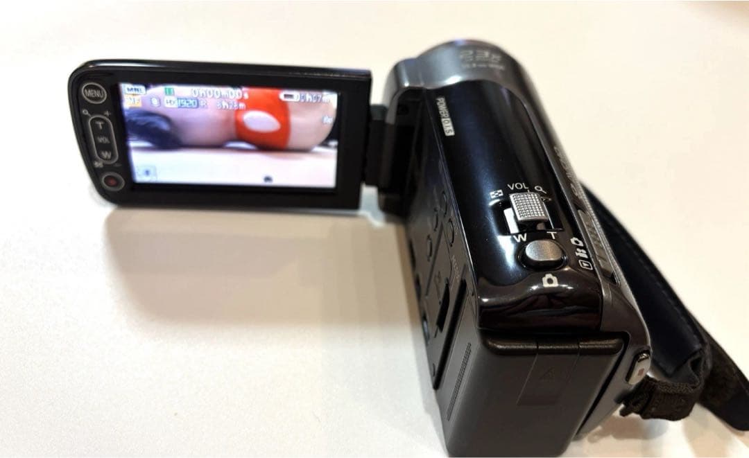 パナソニックHDC-TM35 32GBビデオカメラ 予備バッテリー付 動作確認済