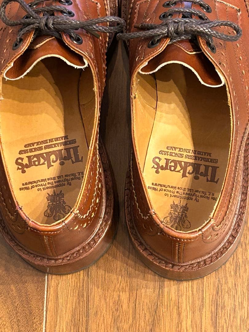 トリッカーズ バートン マロンアンティーク　サイズ6