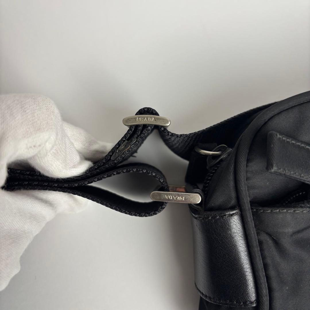 極美品 PRADA プラダ ショルダーバッグ カメラバッグ ナイロン レザー