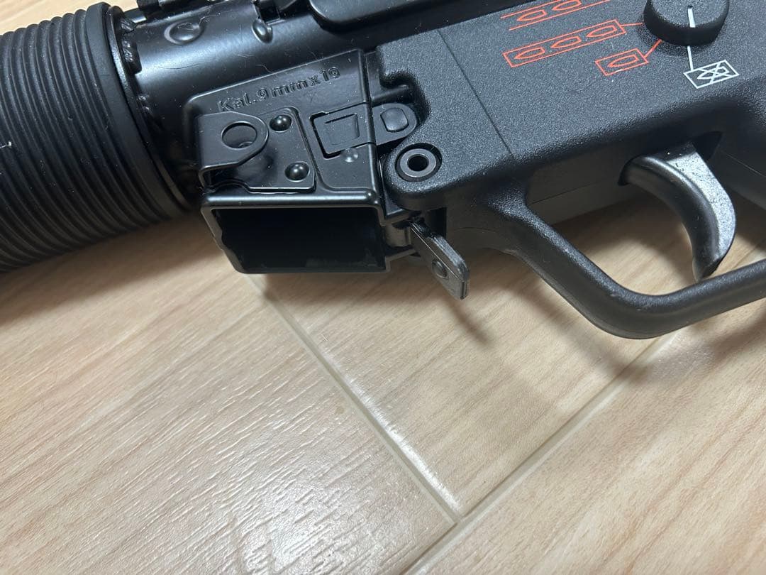 東京マルイ 次世代電動ガン MP5SD6