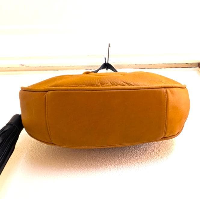 ヴィヴィアンウエストウッド ハンドバッグ フリンジ付き レザー キャメル