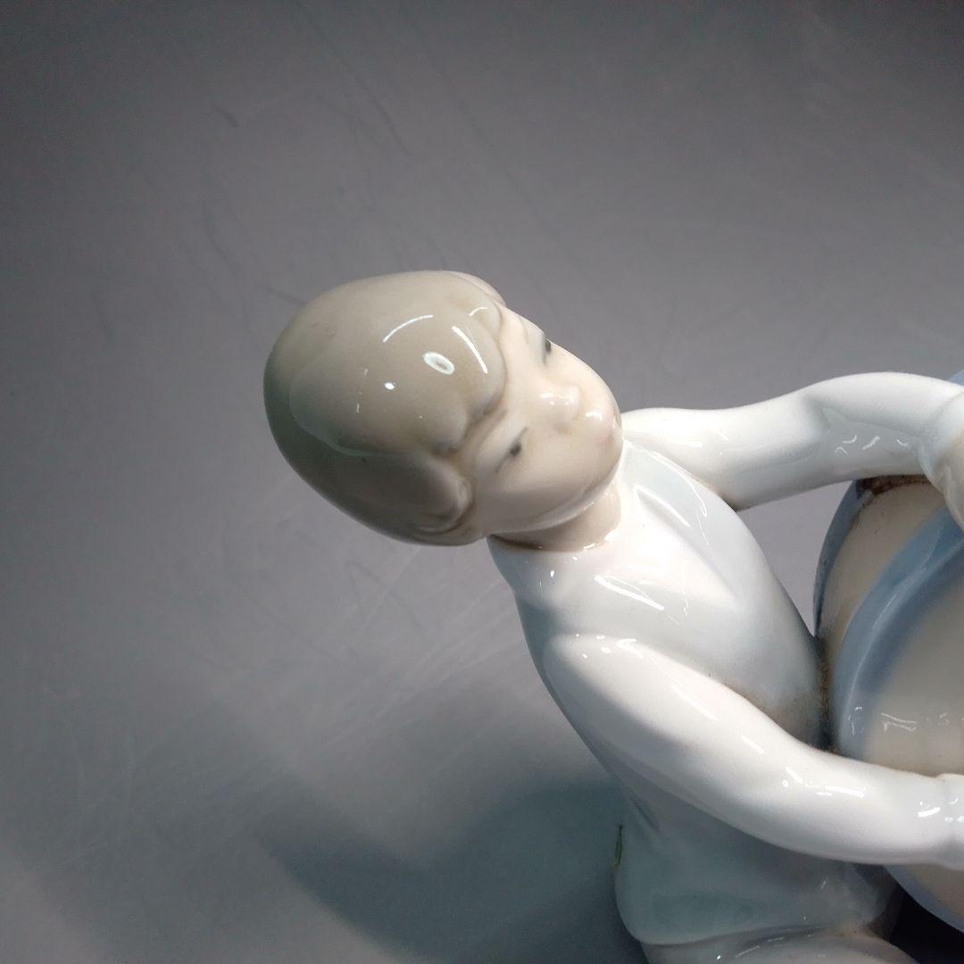 リヤドロ　人形