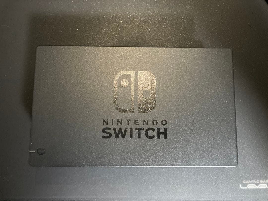 【美品】Nintendo Switch 本体（箱入り）とマリオカート