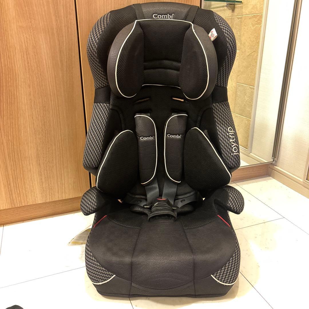 まとめ買い。Combi コンビ　ジョイトリップ　ジュニアシート　（AB）説明書付