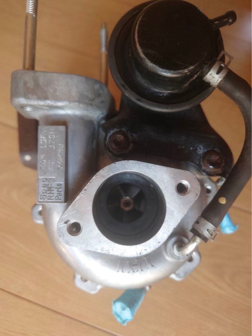 アルトターボRS 純正タービン　取り付け箇所タップ、ダイス済み アルトターボRS 純正タービン 取り付け箇所タップ、ダイス済み アルト