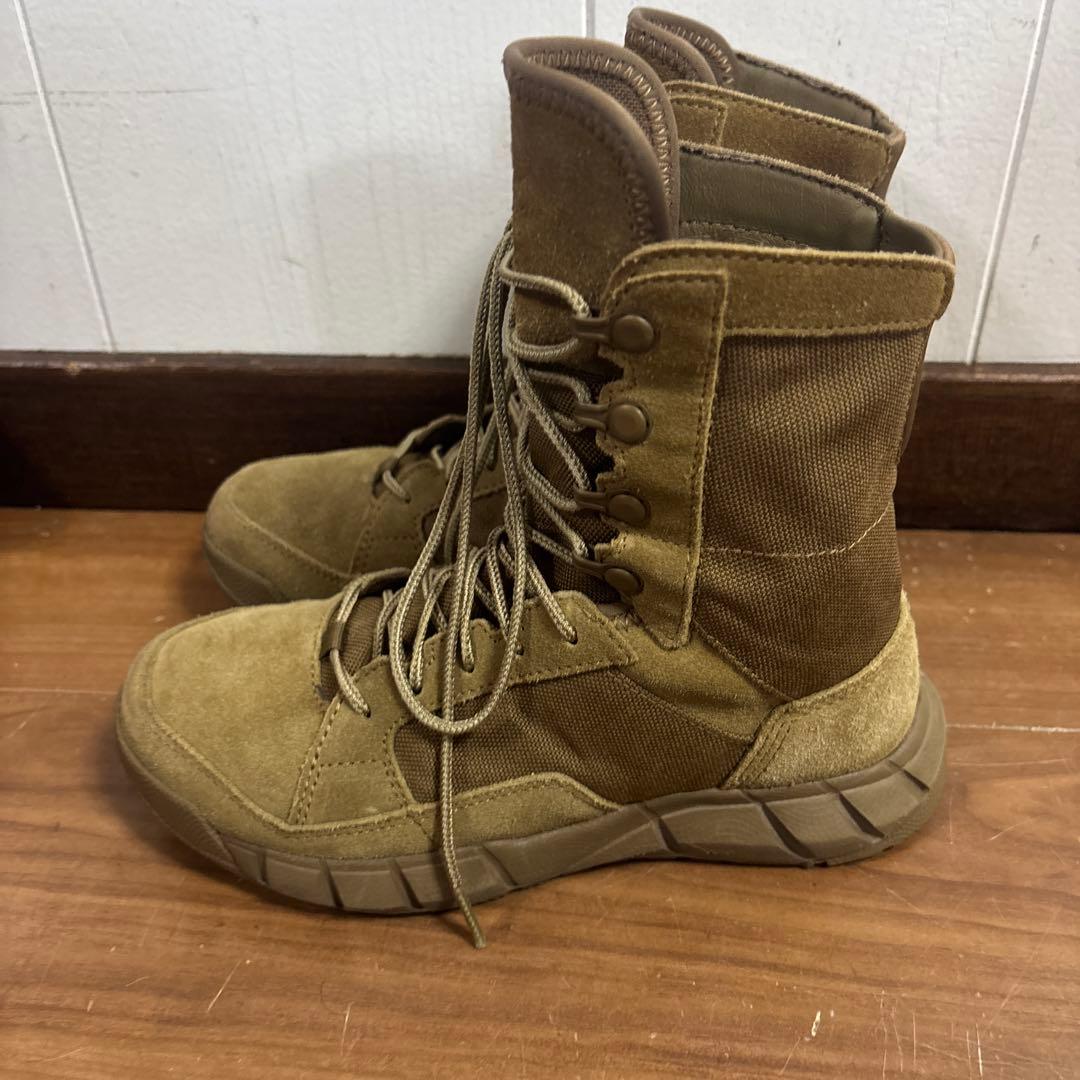 美品　米軍　OAKLEY ミリタリーブーツ　22.5cm 送料無料