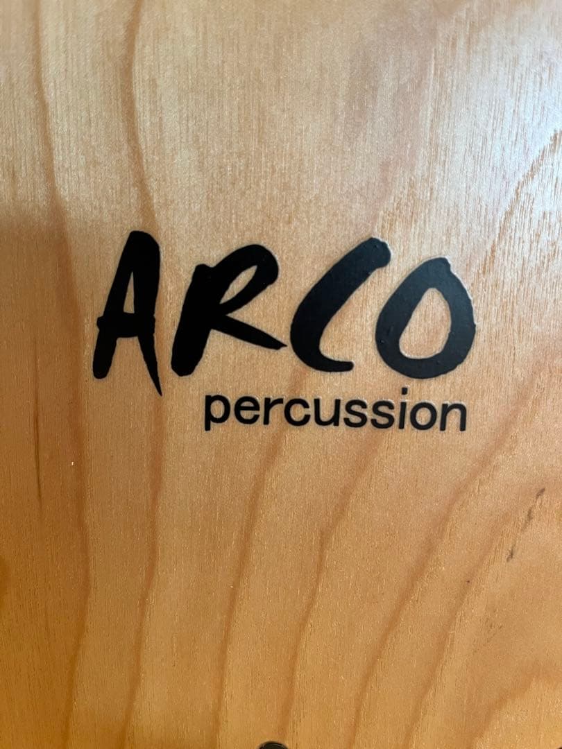 ARCO カホン サウンドホール付き