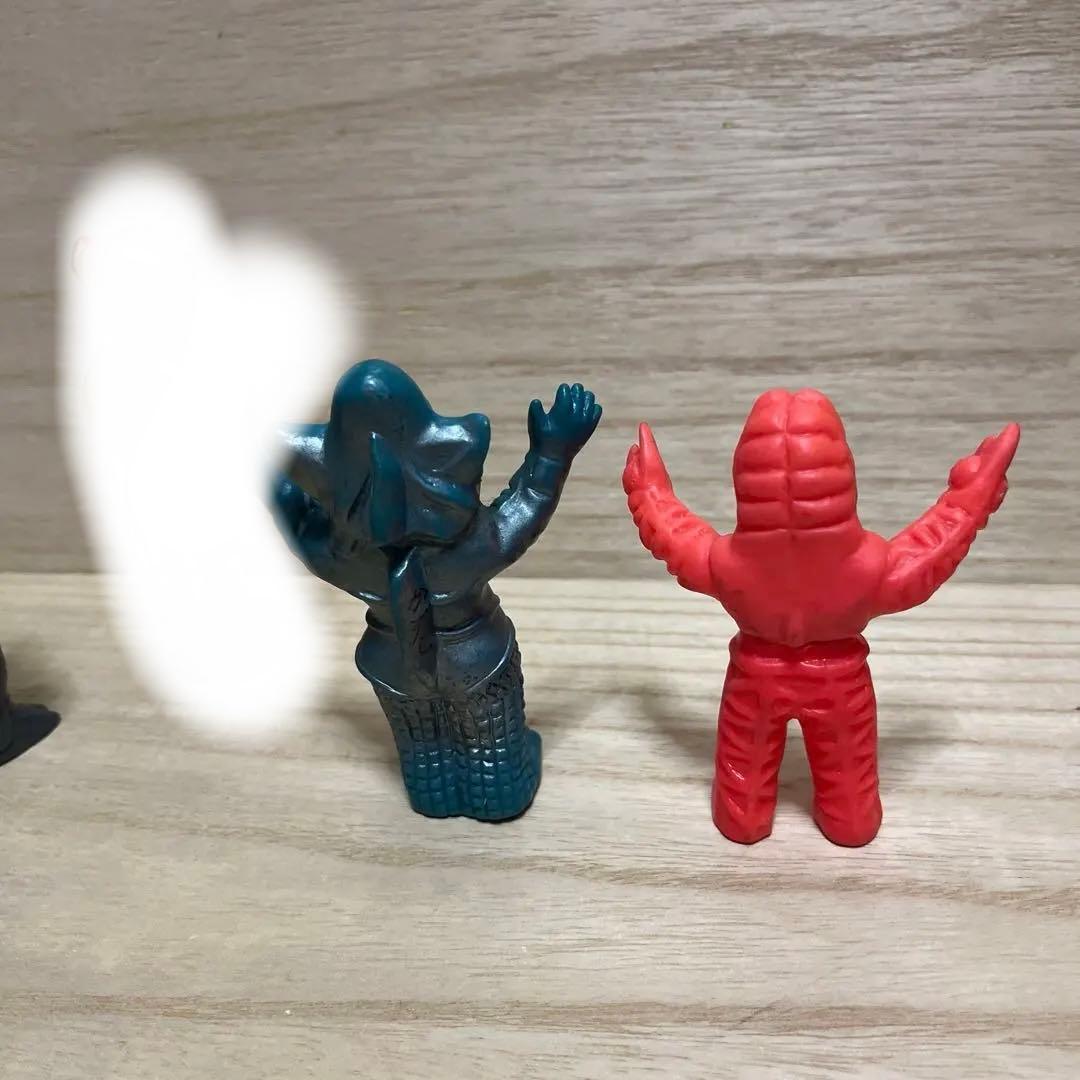 希少ブルマァクミニソフビ 当時物無版権 メフィラス星人、 - メルカリ