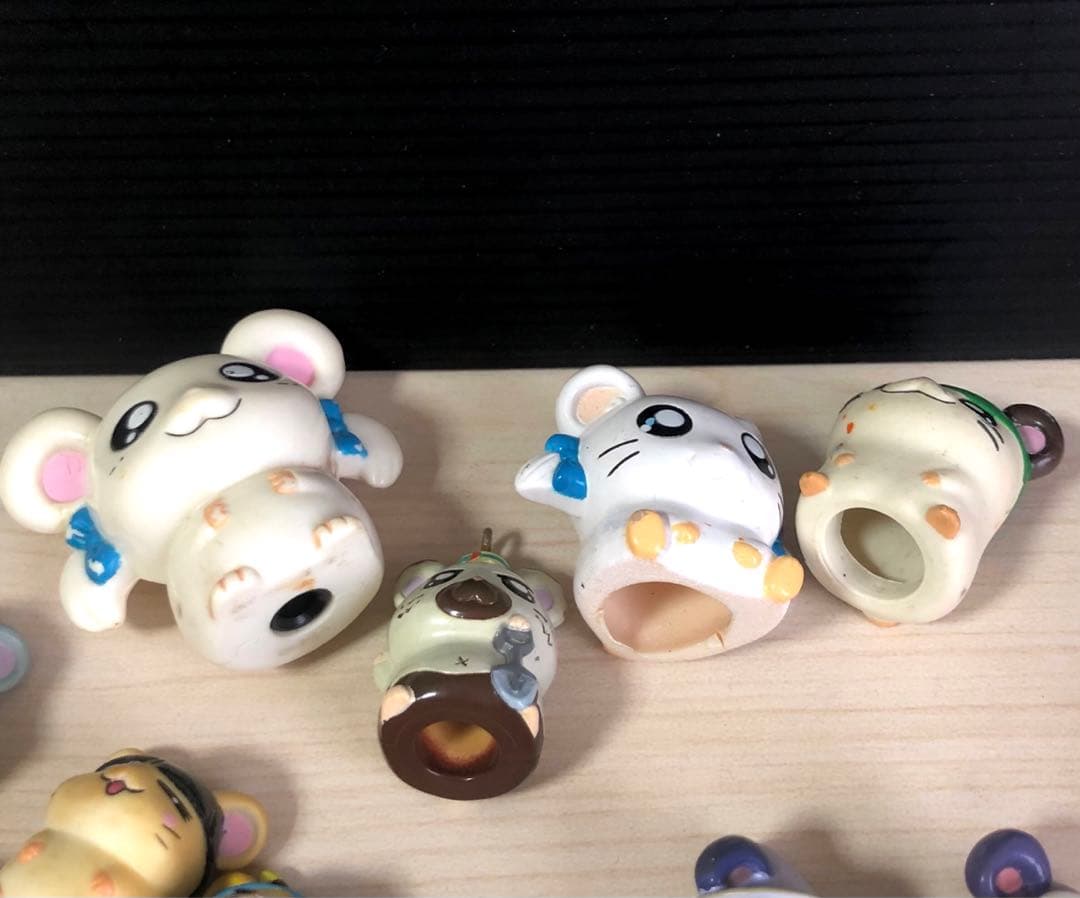 とっとこハム太郎　鉛筆キャップ　フィギュア29個　プラスおまけ4個　計33個