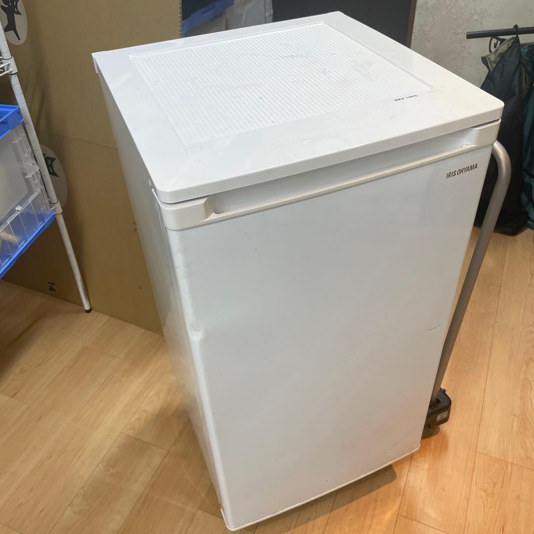 アイリスオーヤマ　ノンフロン　冷凍庫　IUSD-6A-W