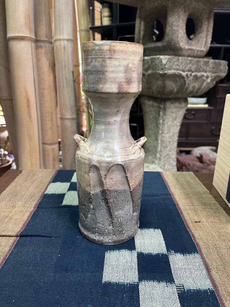 萩焼　大和保男　陶器　花瓶