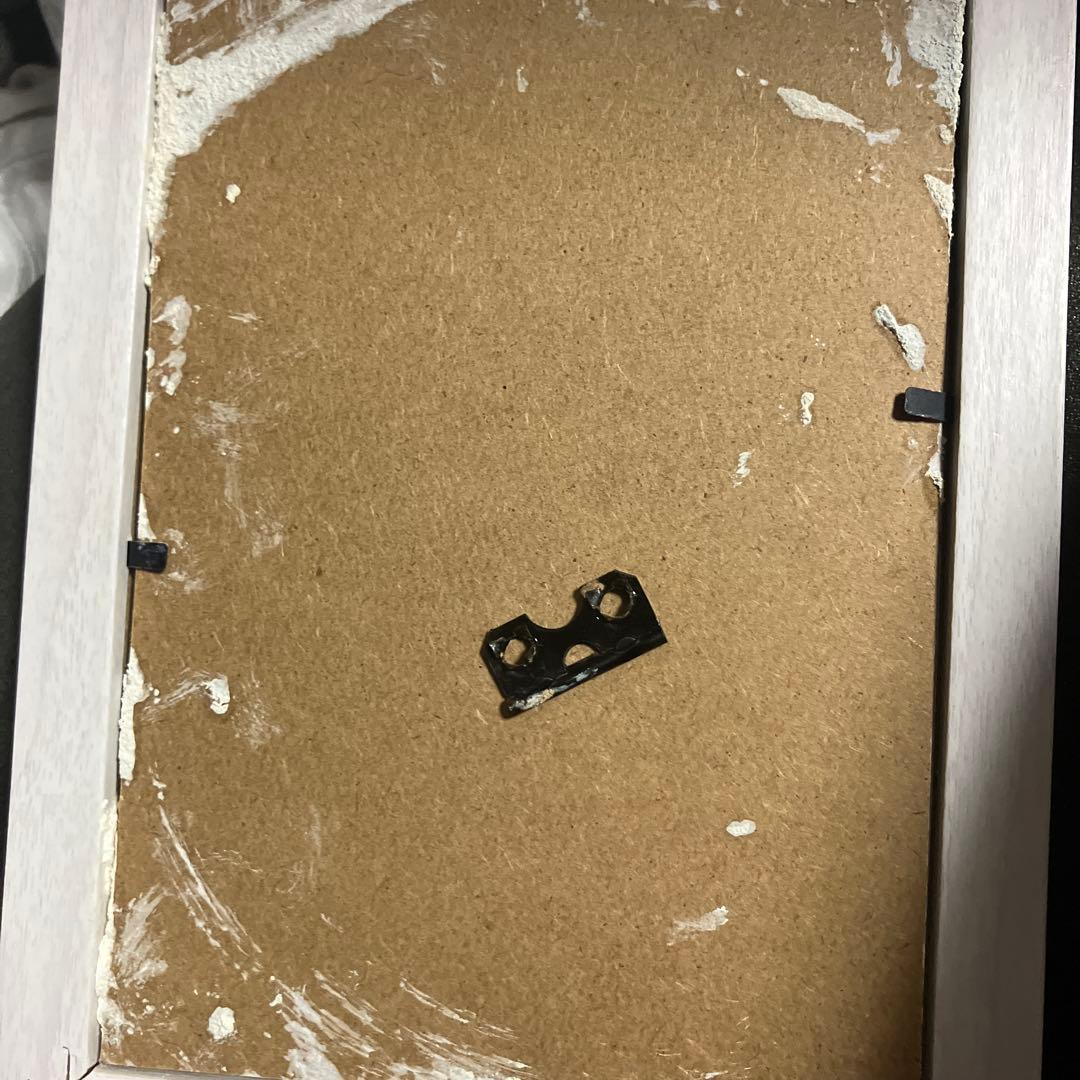 青色と白色のパステル画