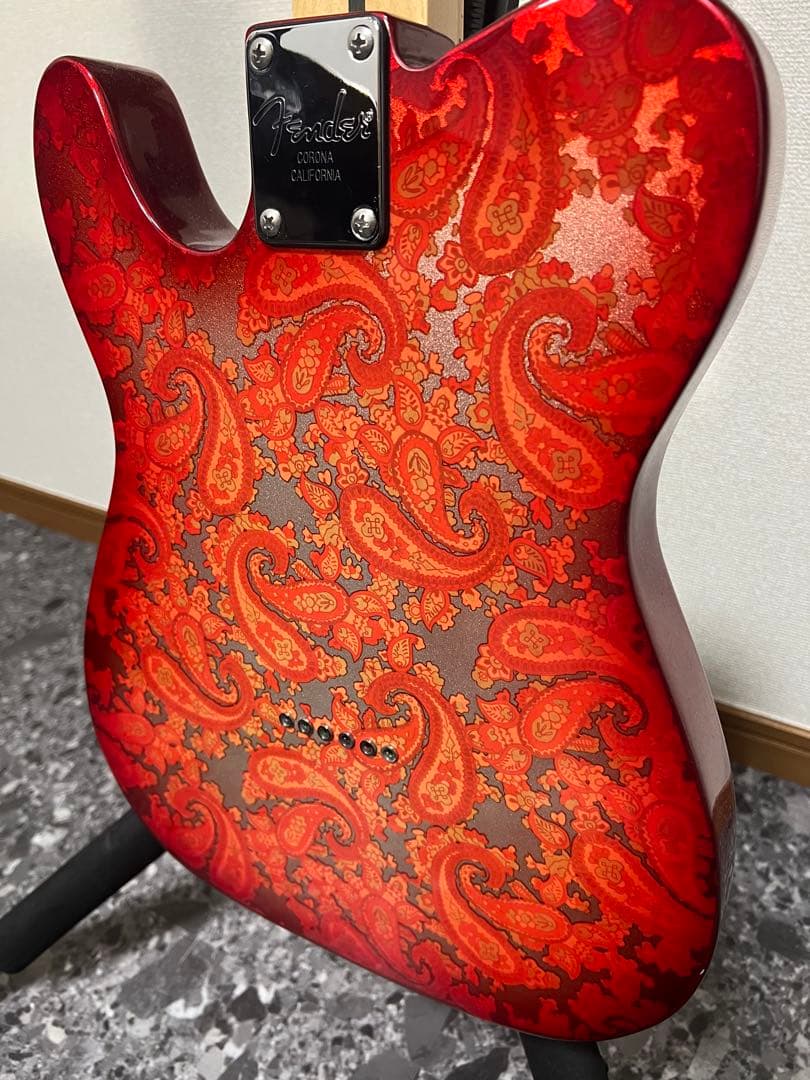 Telecaster Red Paisley（テレキャスター ペイズリー）