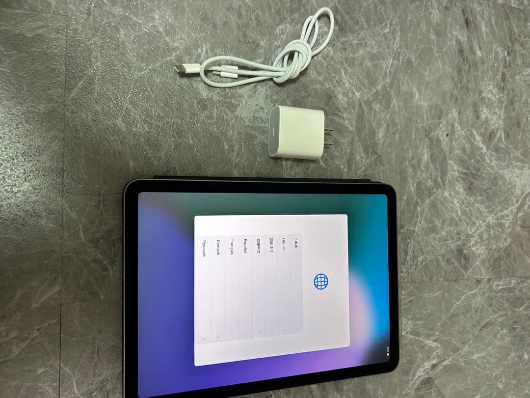 Apple iPad Air (M3) 256GB スペースグレー本体