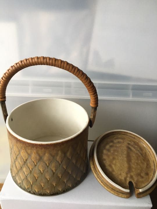 クイストゴー 北欧のイェンスHクイストゴーのシュガーポット