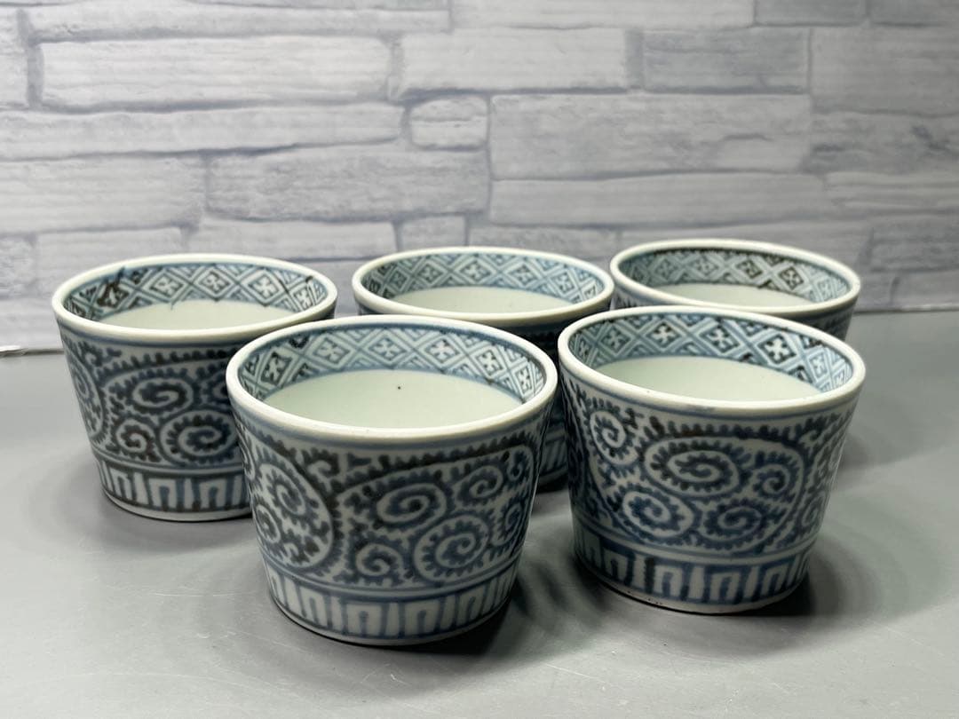 蕎麦猪口 向付 5客 古伊万里 変わり形 赤玉 花束 唐草 色絵付 金彩