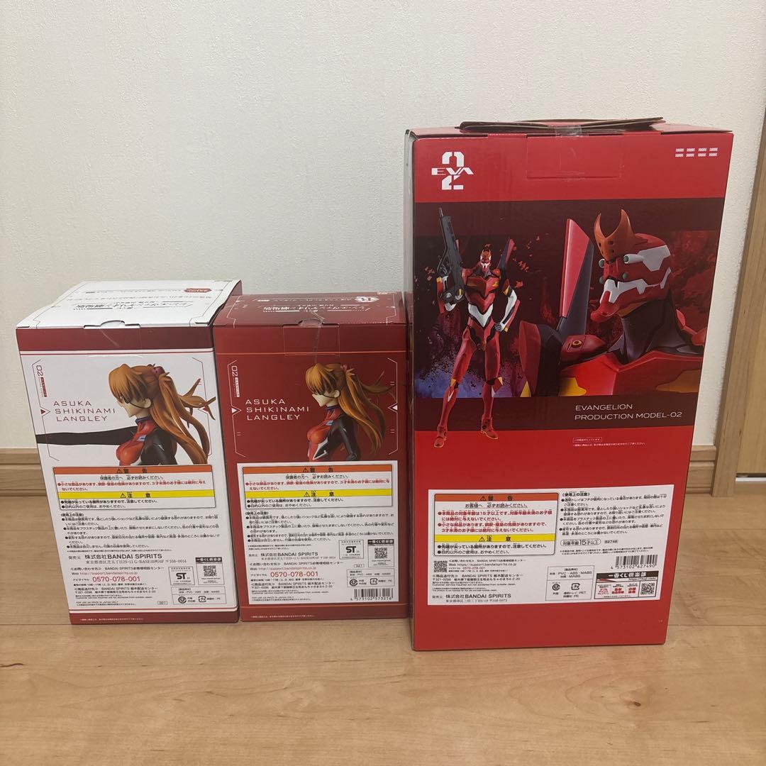 エヴァンゲリオン 2号機 と アスカ のフィギュア
