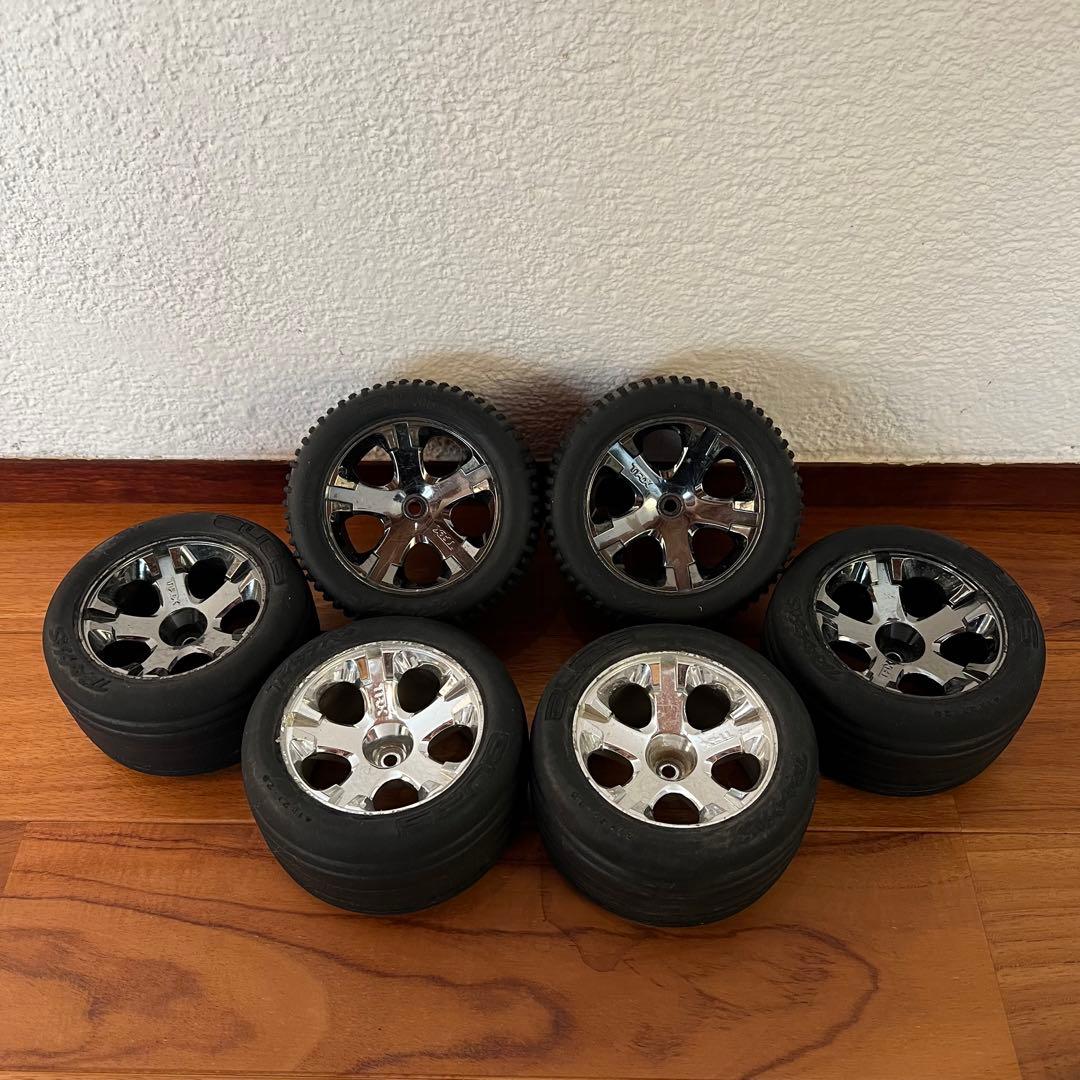 Traxxas RUSTLER VXL RCカー 部品多数